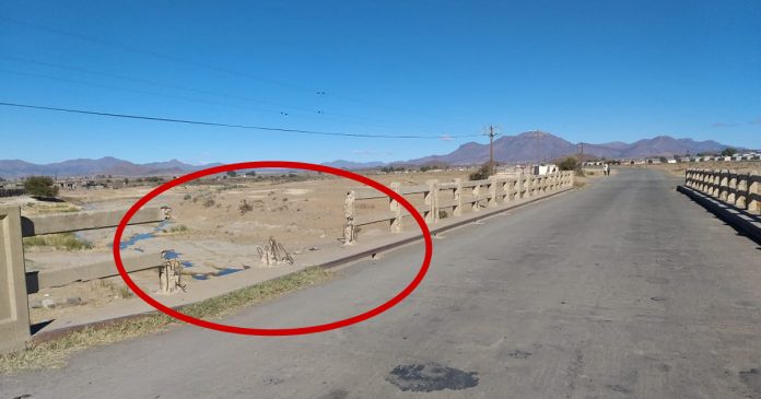 middelburg-bridge-disintegrating-south-africa