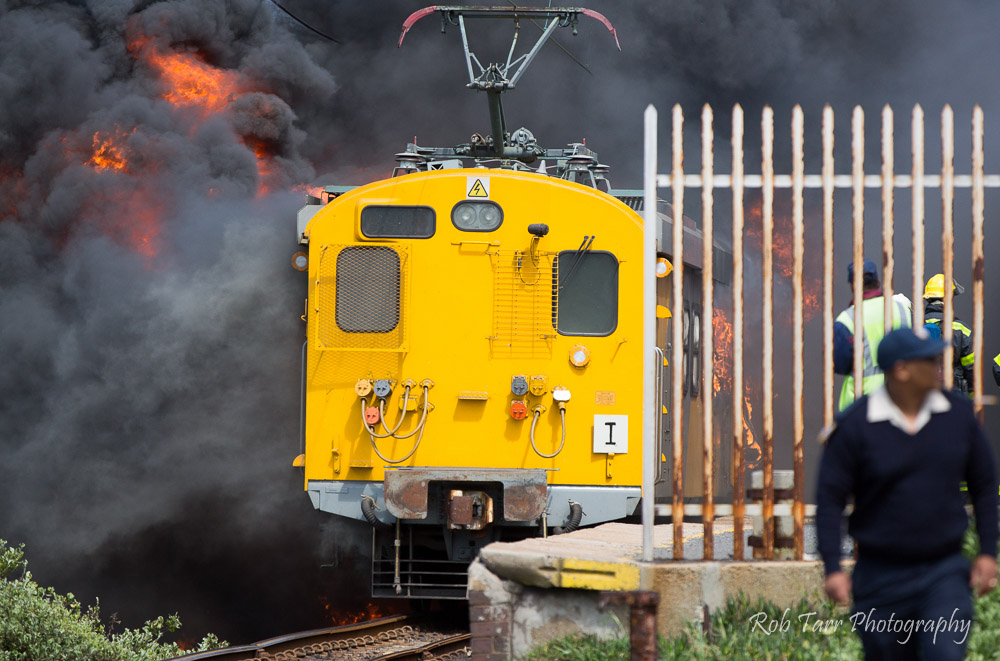 PHOTOS Glencairn Train Fire in South Africa SAPeople Worldwide