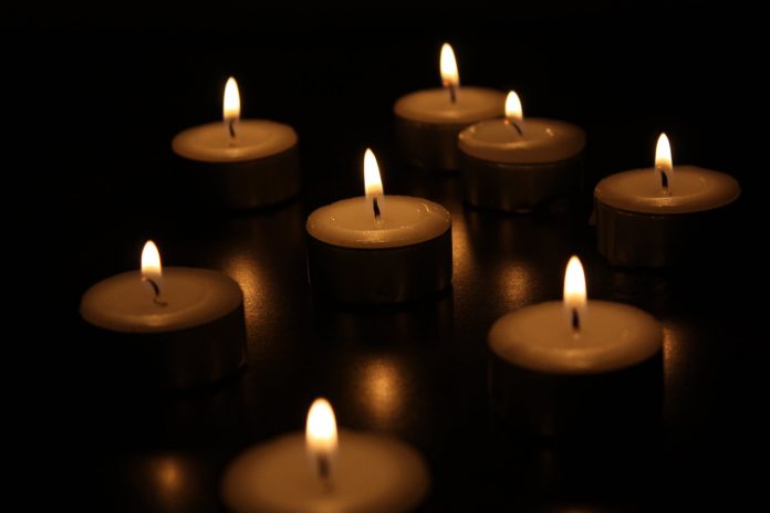 pexels-photo-candles eskom loadshedding tonight eskom loadshedding tonight