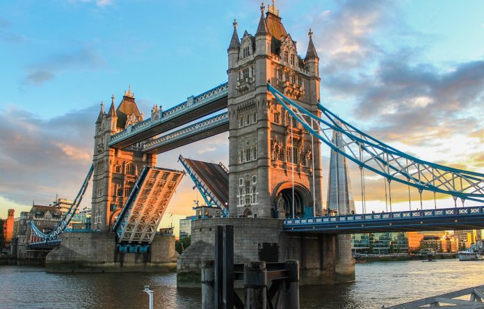 1 south africans repatriated heathrow london south africans repatriated heathrow london