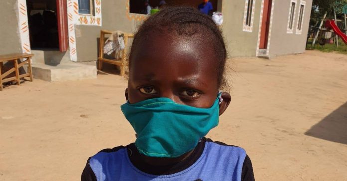south-african-children-hungry-th south-african-children-hungry-th