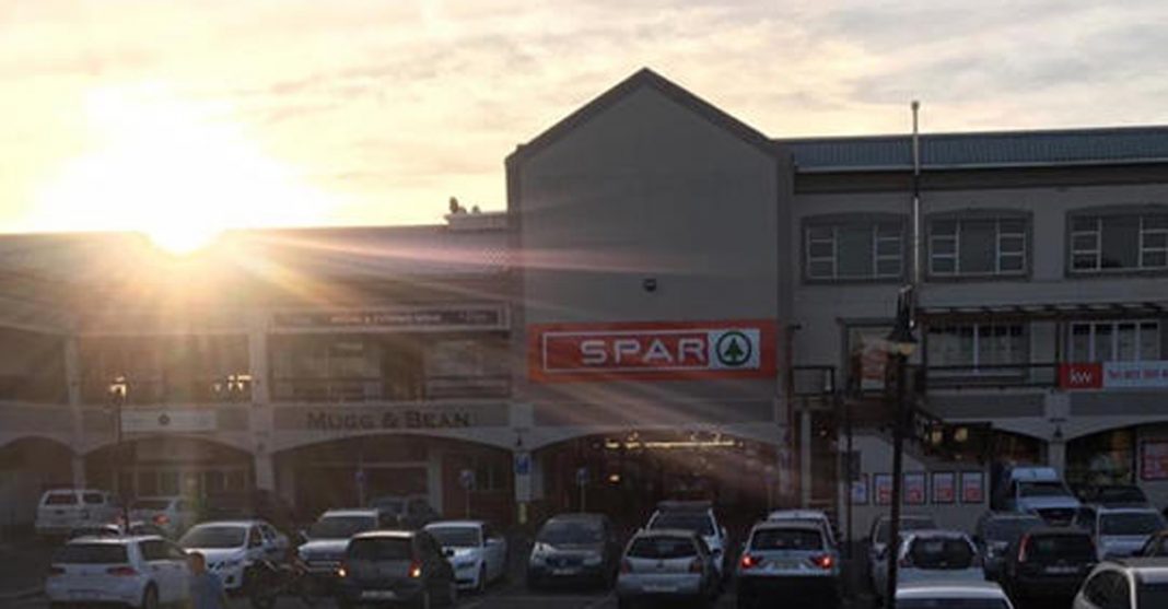 Cape Town Supermarket Makes Ultimate Sacrifice to Support Competitors