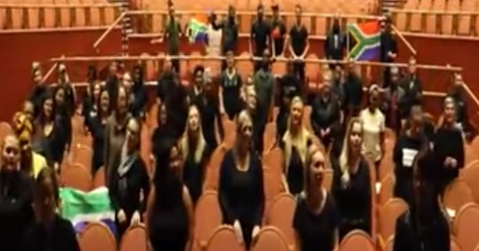 south-african-expats-sing-seafarers-coming-home south-african-expats-sing-seafarers-coming-home