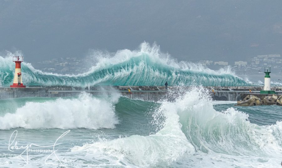 Man Wave Harbour Wall Kalk Bay
