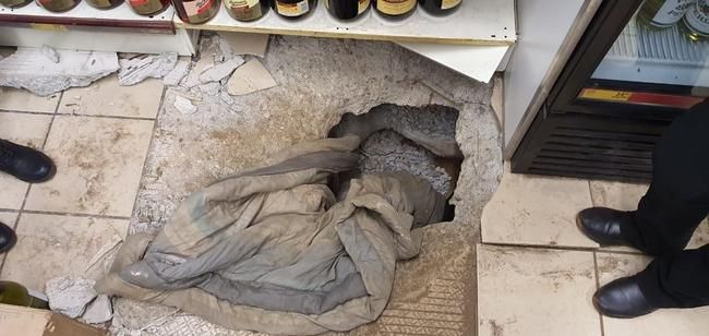 thieves tunnel liquor store joburg south africa