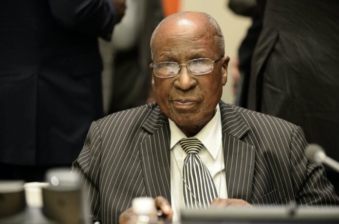 Andrew Mlangeni Andrew Mlangeni