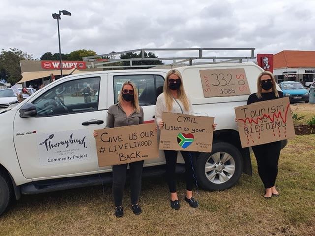 thornybush safari protest SAFARI OPERATORS protest south africa open tourism