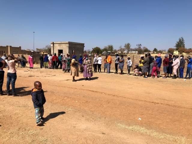South African Expats Help Feed Village in Mpumalanga - SAPeople News