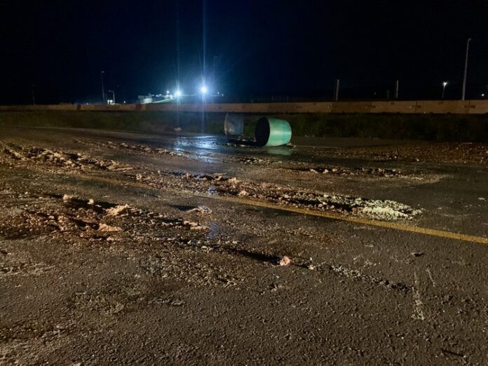 poo protest highway south africa dunoon cape town poo protest highway south africa dunoon cape town