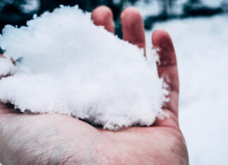 snow-on-table-mountain-scopio