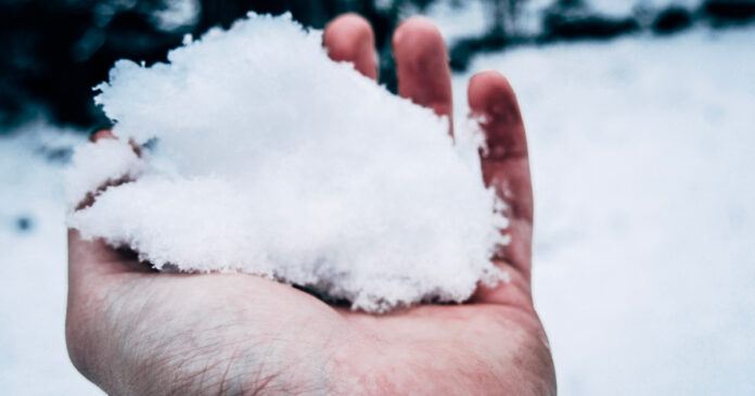 snow-on-table-mountain-scopio snow-on-table-mountain-scopio