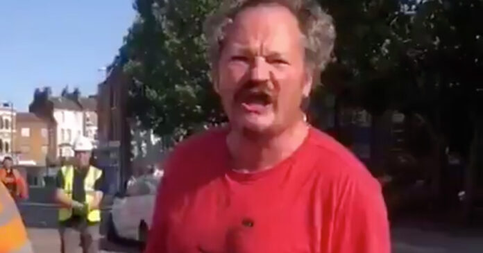 angry-uk-man-says-white-south-african-racist-video angry-uk-man-says-white-south-african-racist-video