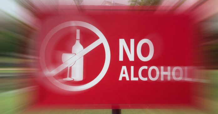 alcohol-ban-south-africa-iStock-1291590876-th Alcohol Ban Imposed as South Africa Enters Adjusted Level 3