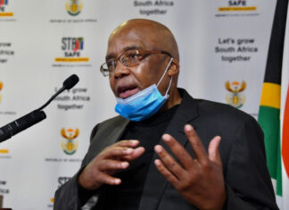 Minister of Home Affairs, Dr Aaron Motsoaledi