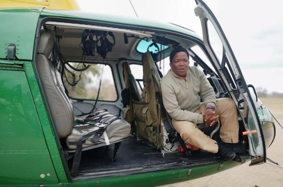 SANParks Celebrates South Africa's First Black Game Capture Pilot, Captain David Simelane