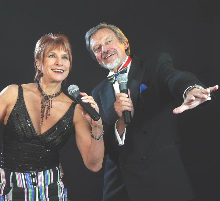 dawn and des lindberg