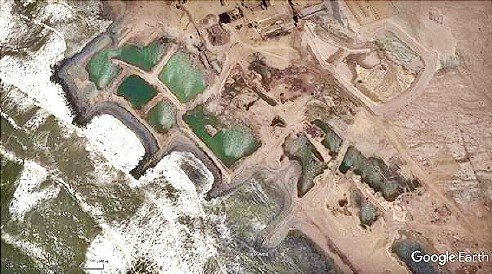 diamond divers say dam damage Coffer dam mining operations in 2017. Image from the report Amendment of Environmental Management Programmes for Mining Rights 554MRC, 10025MR, 512MRC and 513MRC - Volume 2: Mining Right 554MRC, November 2017 by SLR Consulting in association with Placer Resource Management.
