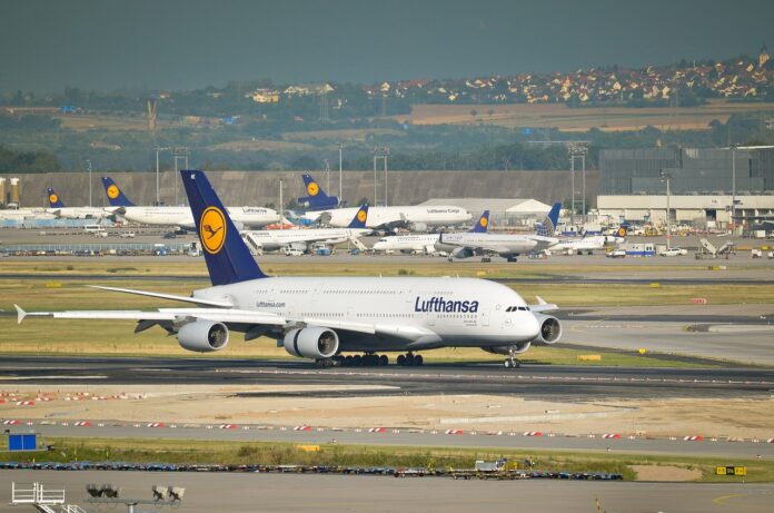 germany flights south africa lufthansa Germany ban South Africa flights