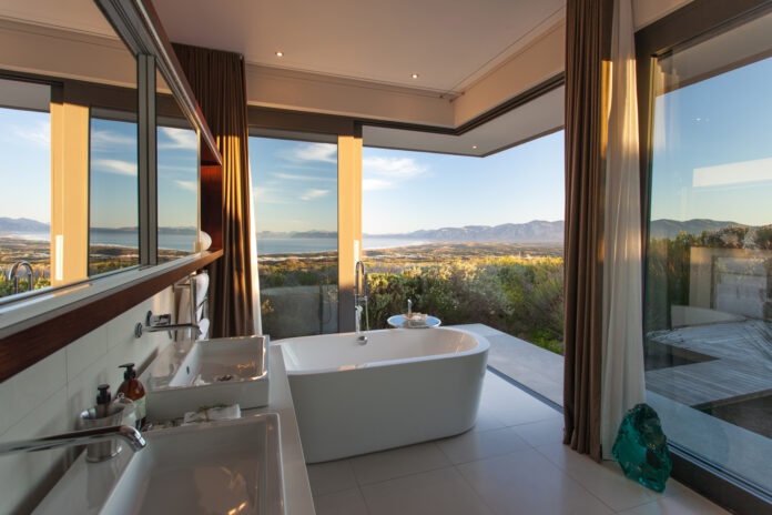 smart bathroom grootbos Villa Pincushion Bathroom Grootbos