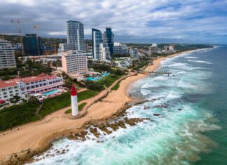 empty beach Umhlanga, Durban