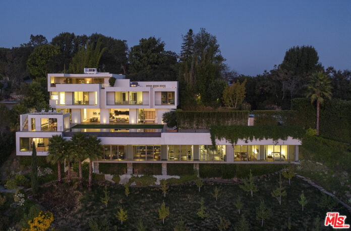 trevor noah buys new LA house Trevor Noah buys LA mansion