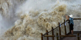 Spectacular Photos of Augrabies Falls in Flood