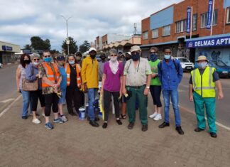 Delmas tidy up town