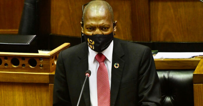 Dr-Mkhize-SA-health-minister Dr Mkhize says the AstraZeneca vaccines have been offered to the AU and will not go to waste.