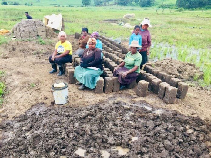 Pietermaritzburg Widows Found a Way to Earn a Living from Mud