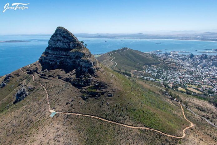 Lion's Head Lion's Head
