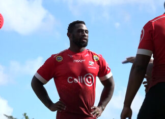 Siya Kolisi sharks
