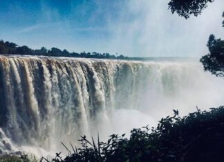Victoria Falls Zimbabwe highest decades