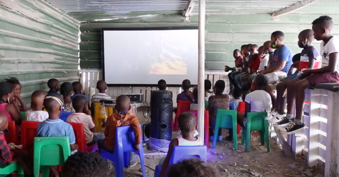 Pop-Up-Cinema-in-Cape-Town-Township Cape Town Township Gets a Pop-Up Cinema