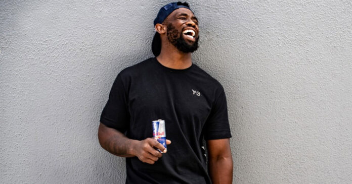 Siya-Kolisi-30 Siya Kolisi poses for a portrait in Cape Town, South Africa on February 7, 2021 // Craig Kolesky/Red Bull Photo credit: Red Bull Content Pool