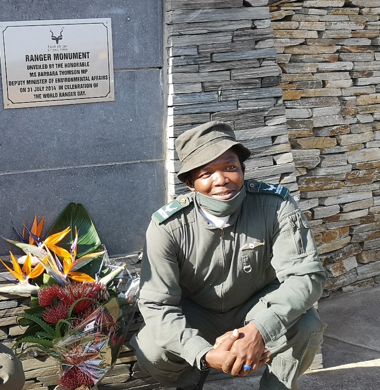 DAVID-SIMELANE-first-black-Chief-Pilot-SANParks