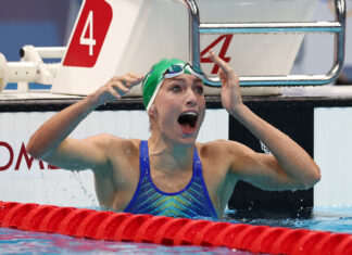 Tatjana Schoenmaker Wins GOLD in World Record Breaking Time at Olympics