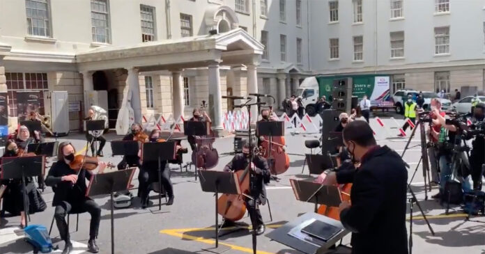 Cape Town Philharmonic Orchestra Groote Schuur concert of Gratitude