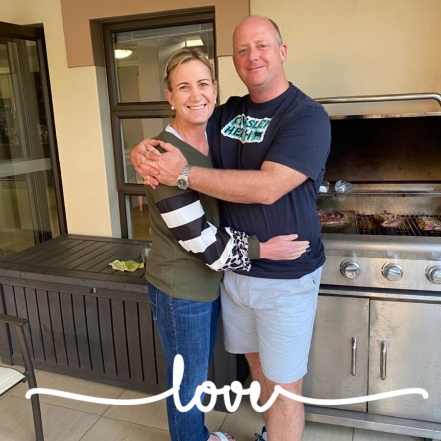 Lauren Dickason and husband Graham - South African Mom Charged with Daughters' Murders in New Zealand