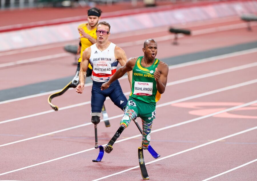 Mahlangu Ntando wins gold Paralympics Photo: Roger Sedres