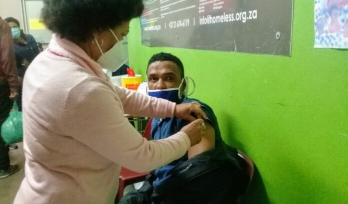 SA administers 52 556 new COVID-19 vaccines SA administers 52 556 new COVID-19 vaccines