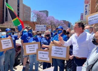 DA John Steenhuisen Afrikaans petition protest