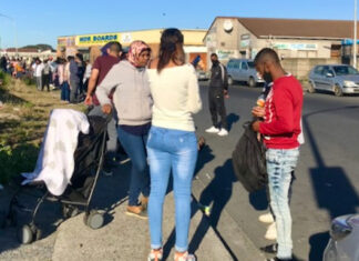 The long queue at Mitchells Plain Home Affairs office had already started forming at 2am. Photo: Tariro Washinyira