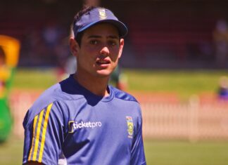 Quinton de Kock did not play for the Proteas against the West Indies on Tuesday after he refused a directive to take the knee. Photo: Wikipedia user NAPARAZZI (CC BY-SA 2.0)