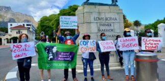 Climate activists picket at Parliament