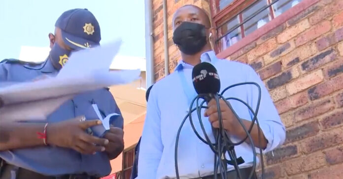 journalist-arrested-polling-south-africa journalist-arrested-polling-south-africa