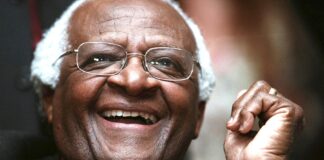 Archbishop Desmond Tutu dies at 90