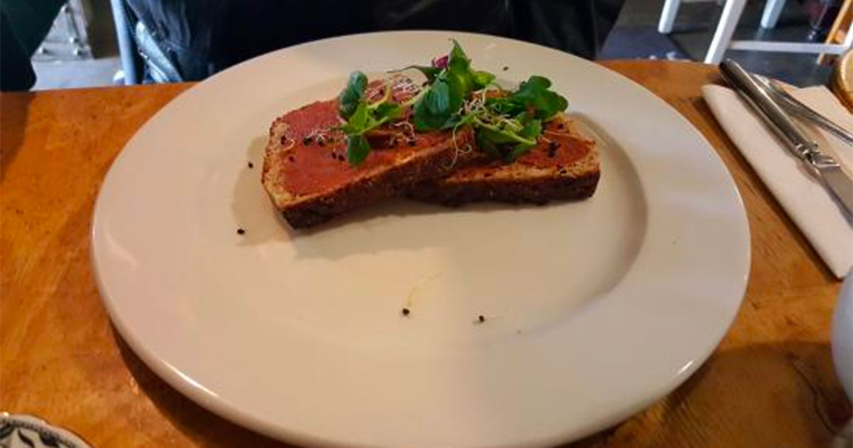 South Africans Frantically Share Anchovy Toast Recipes SAPeople