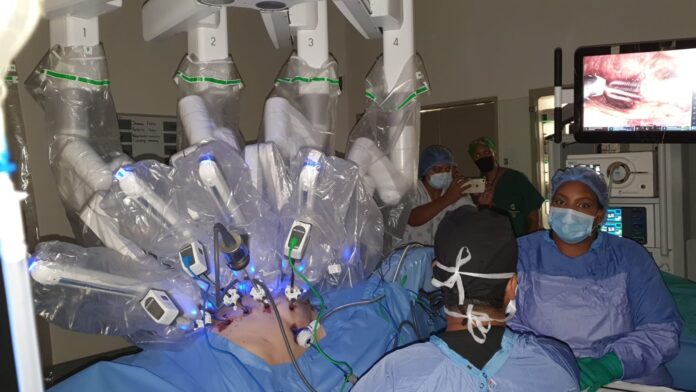 Tygerberg Hospital Robotic First 2 Tygerberg Hospital Robotic First 2
