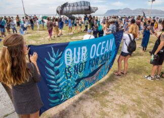 Protest against West Coast seismic blasting ahead of court case