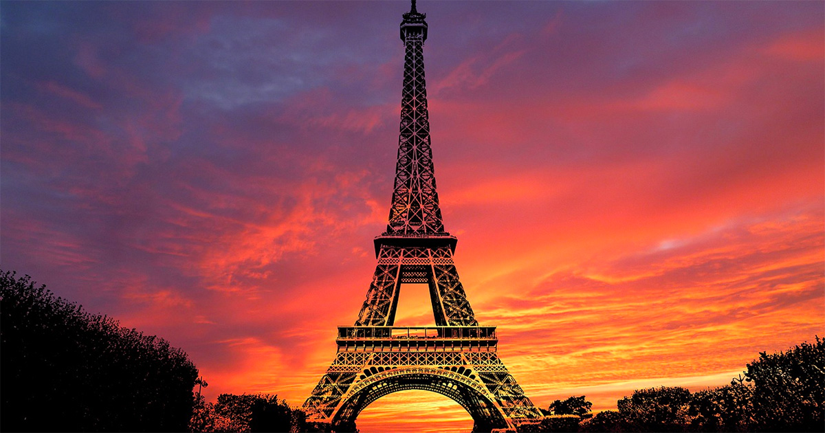 France Reduces Travel Restrictions for South Africans, Moving SA to 'Green' List